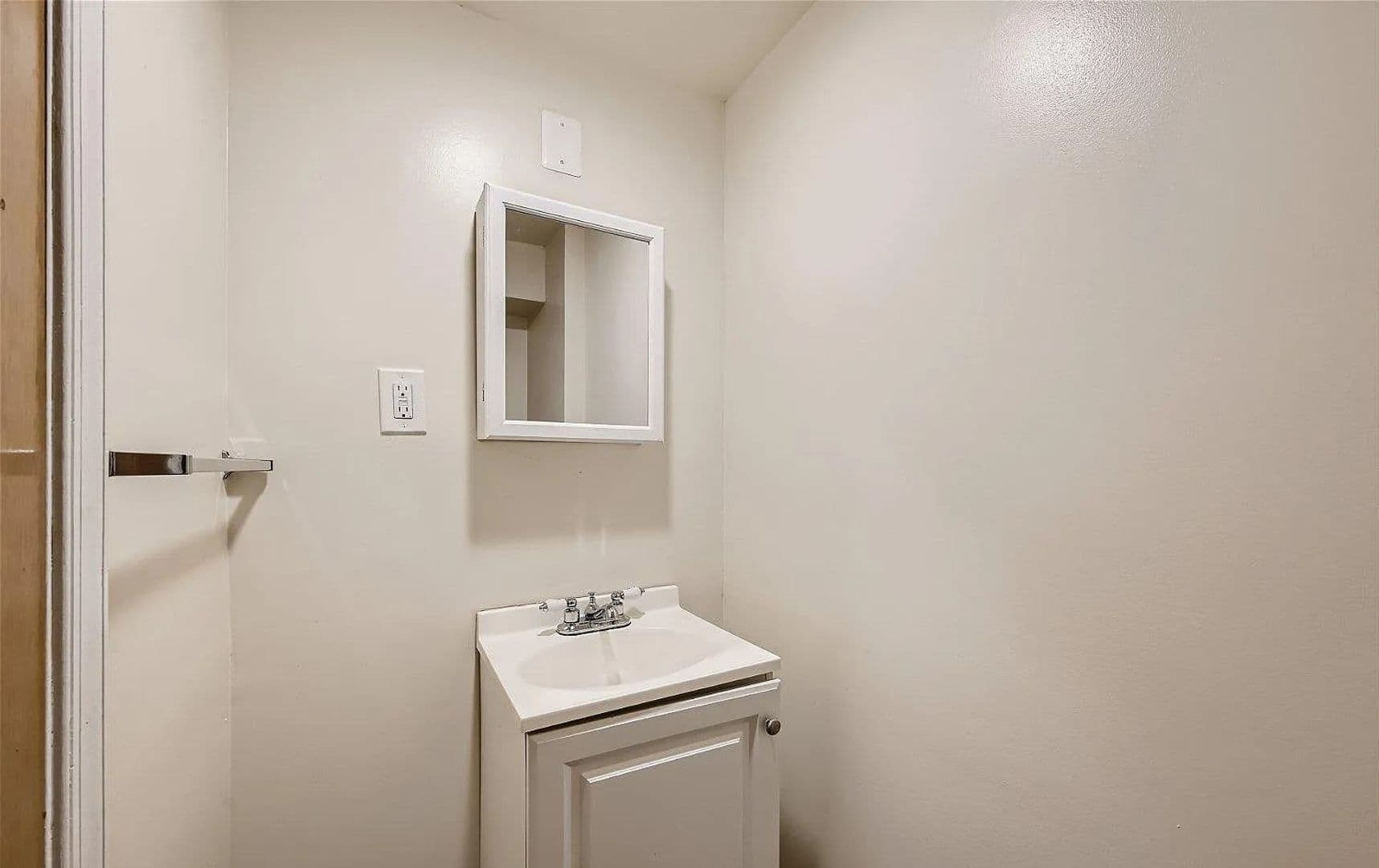 Baltimore Townhome: 1212 North Bentalou Street