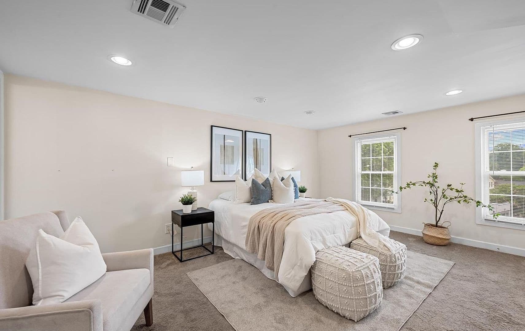 Baltimore House: 6045 Falls Rd