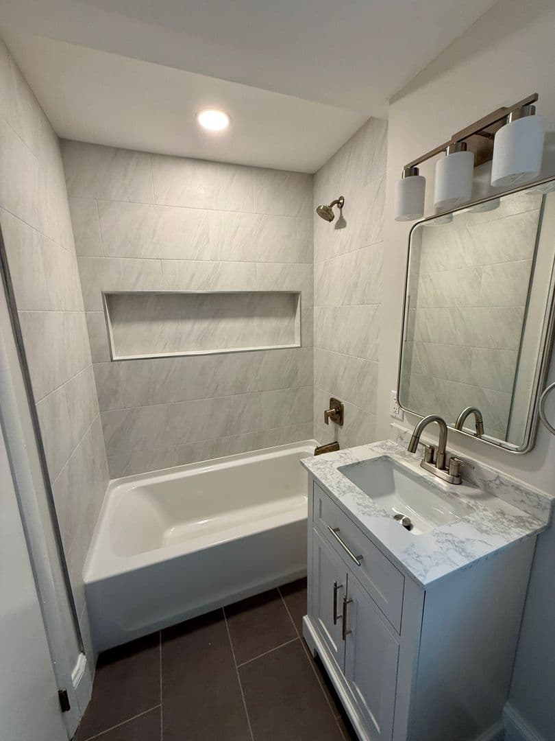 Baltimore Townhome: 309 E 23rd St