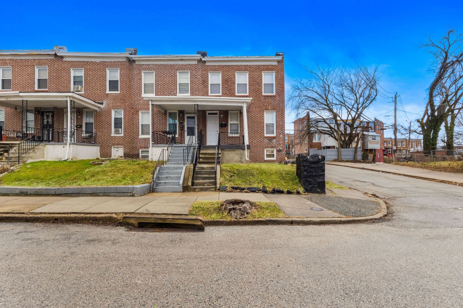 Baltimore Townhome: 3201 Elmley Ave