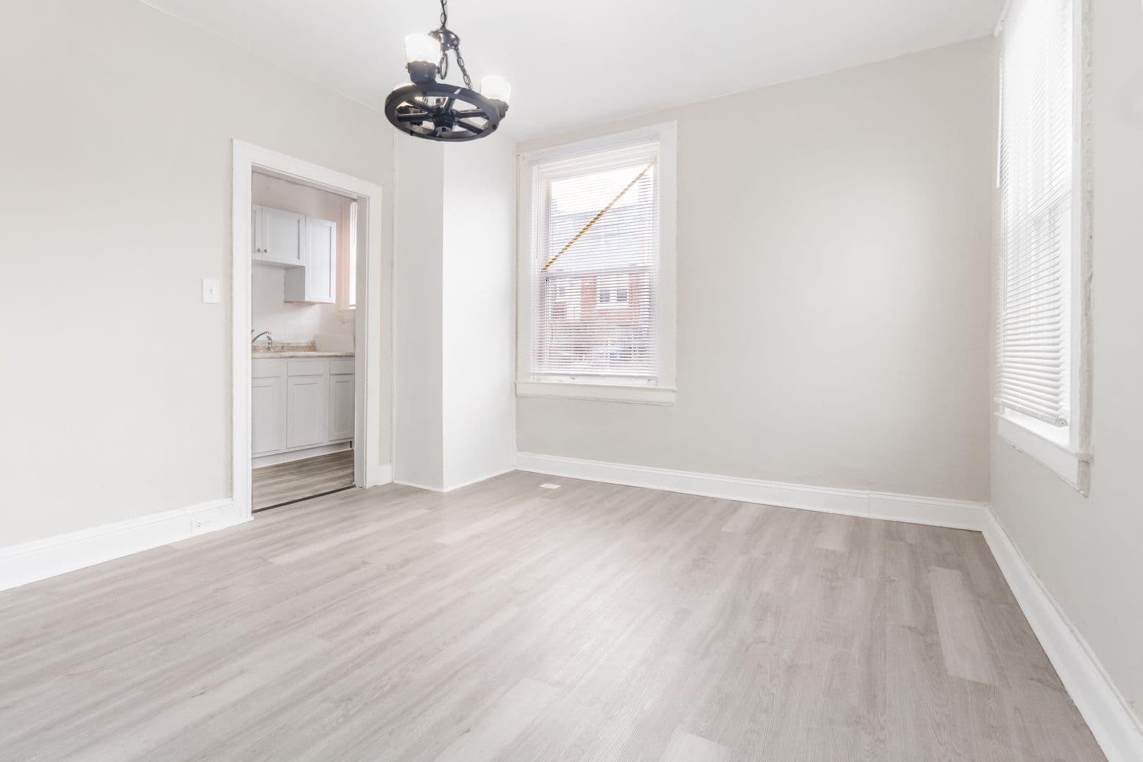 Baltimore Townhome: 3201 Elmley Ave