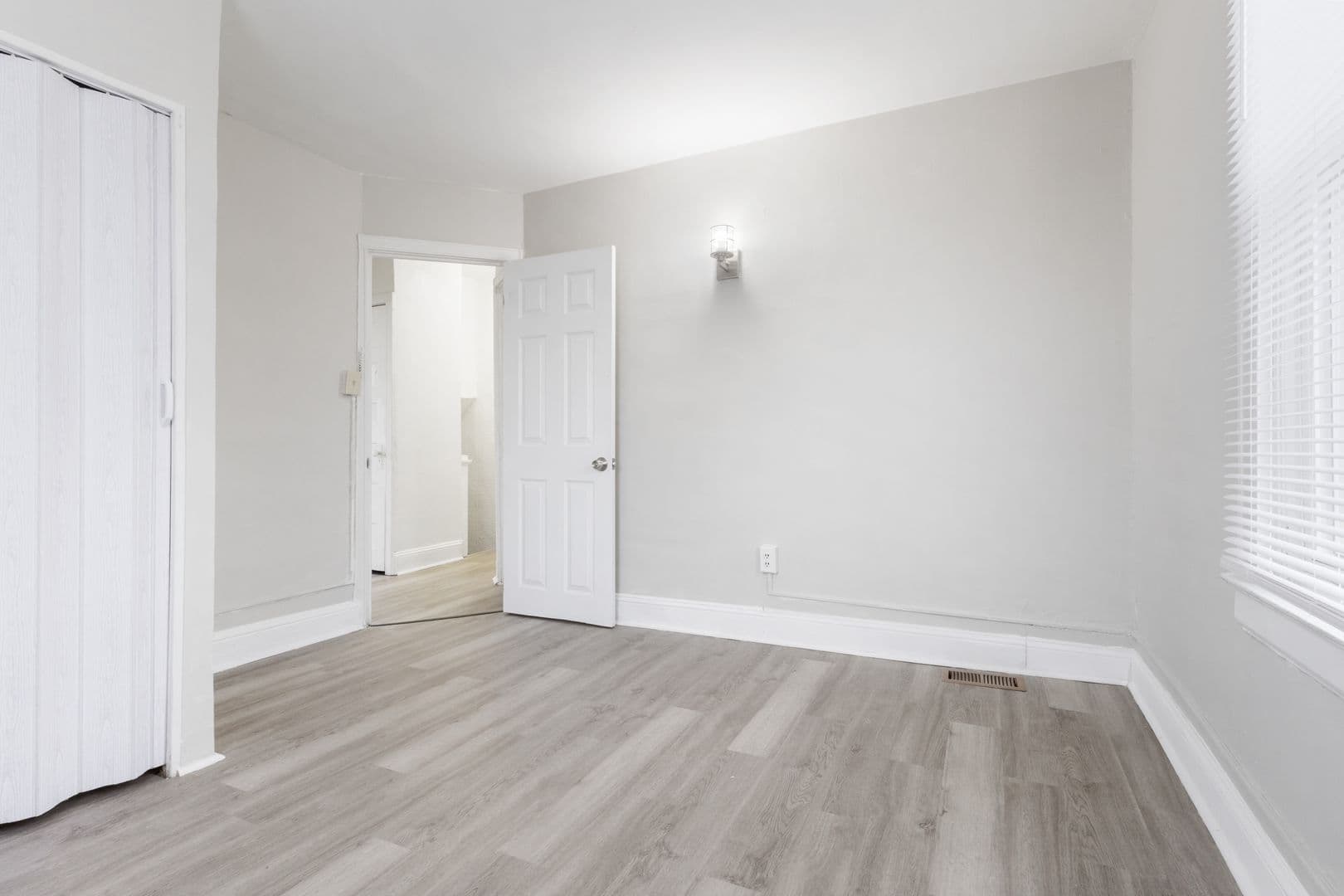 Baltimore Townhome: 3201 Elmley Ave