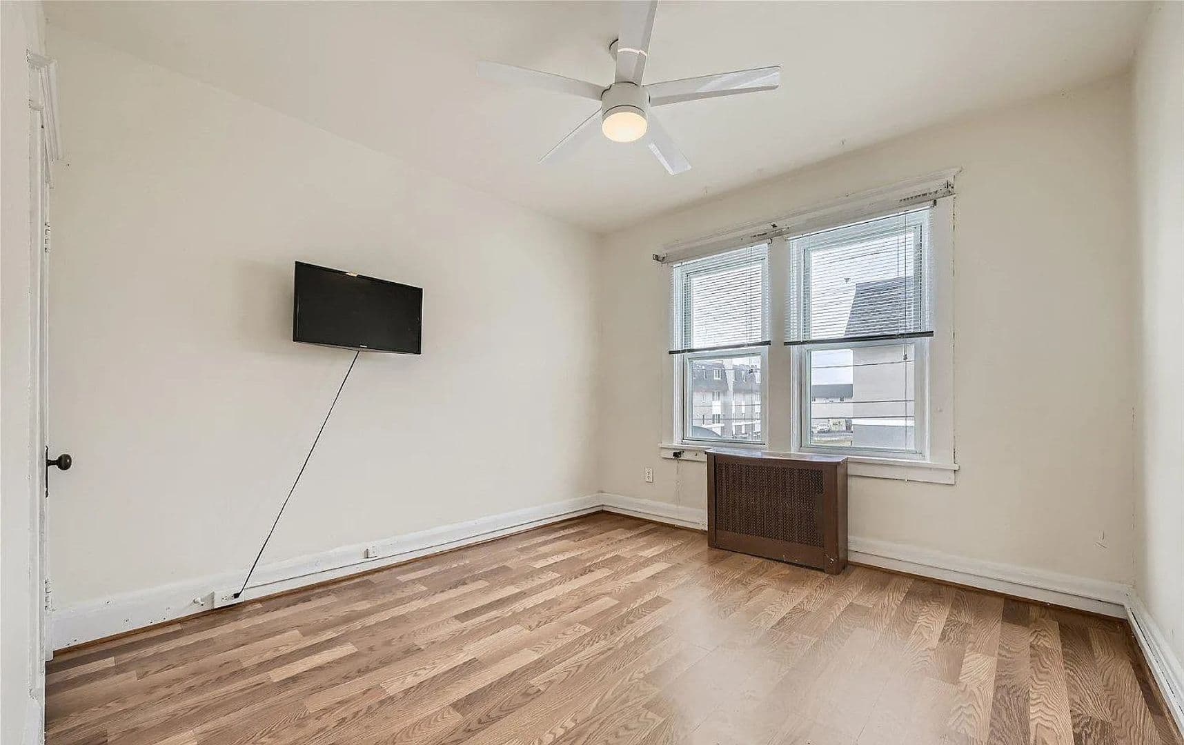 Baltimore Townhome: 1212 North Bentalou Street