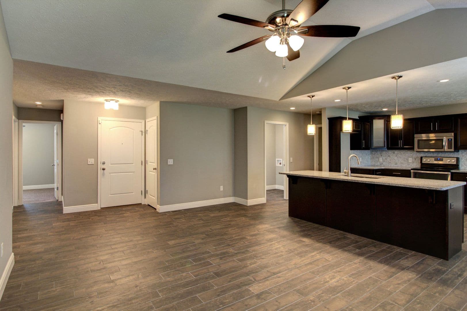 Strafford House: 5689 E Pearson Pkwy