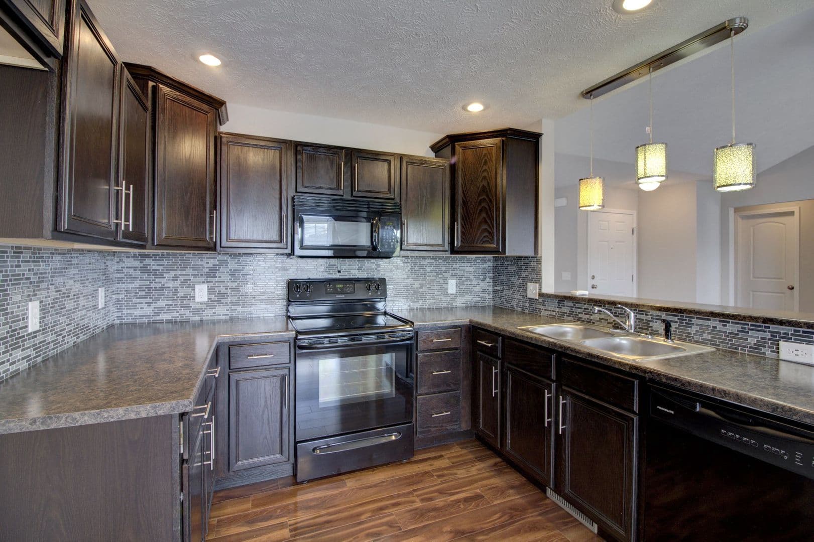 Springfield House: 2508 W Spring Water St
