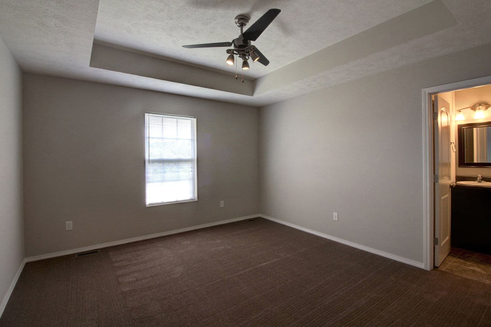 Springfield House: 2508 W Spring Water St