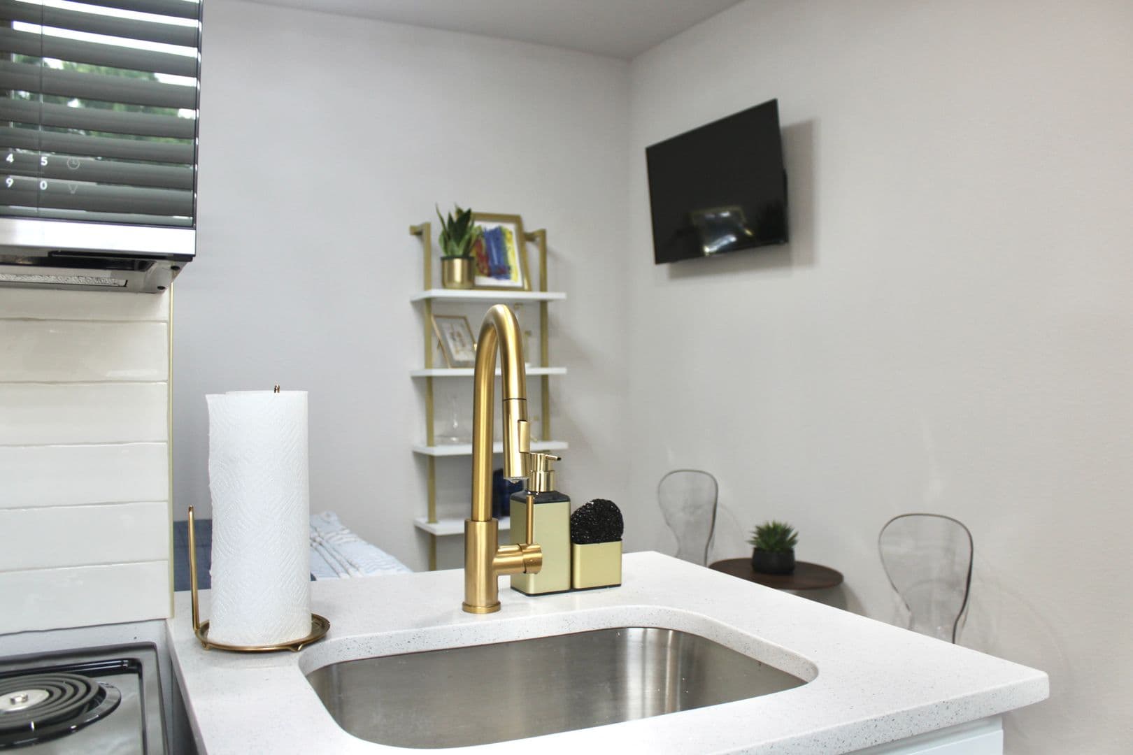 Tulsa Apartment: 306 N Rosedale Ave