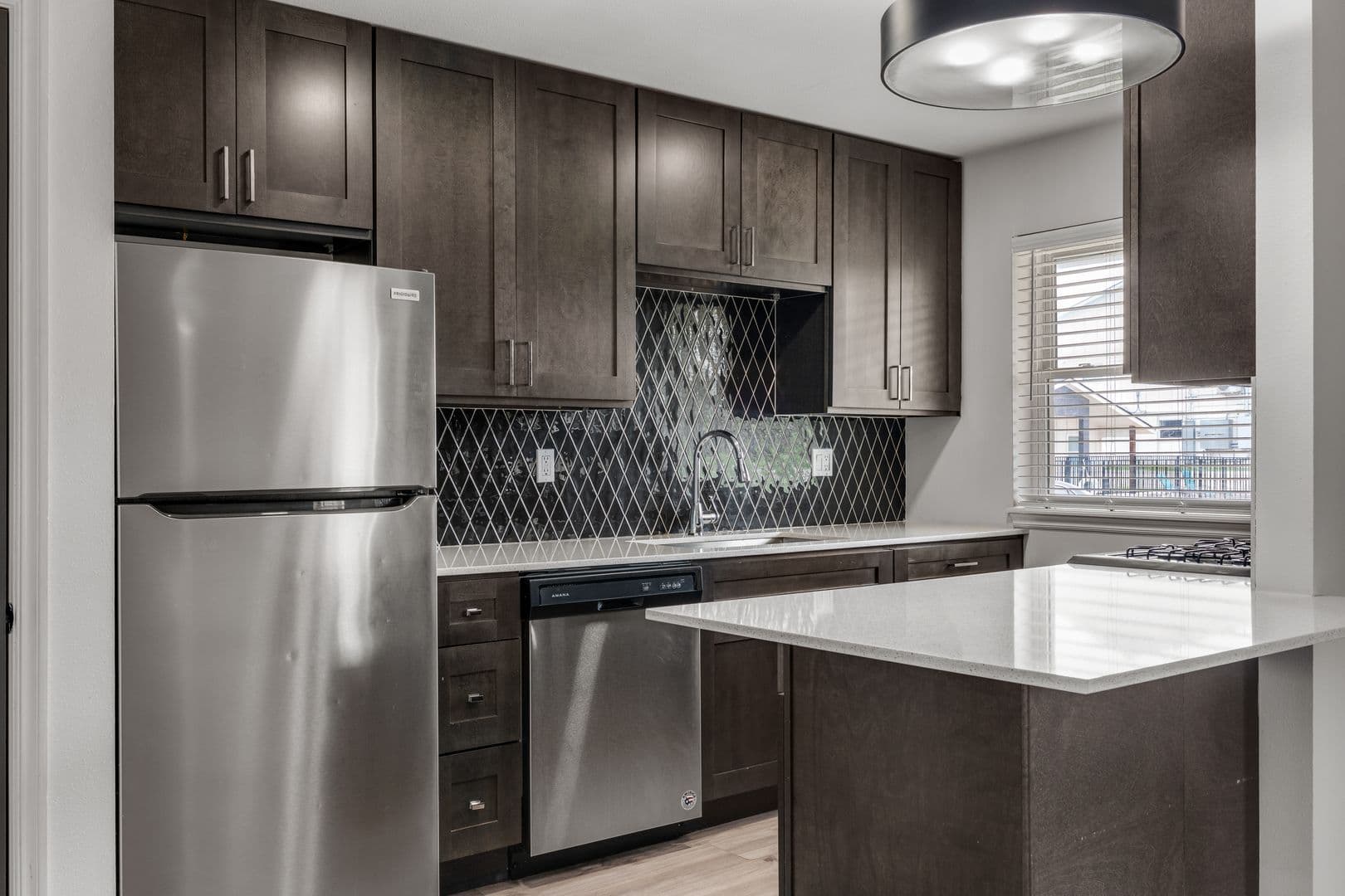 Tulsa Apartment: 7845 E 49th St