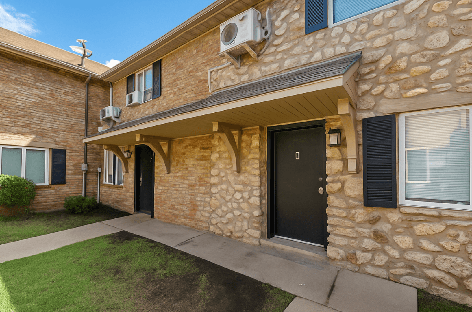 Tulsa Apartment: 8026 E 4th Place
