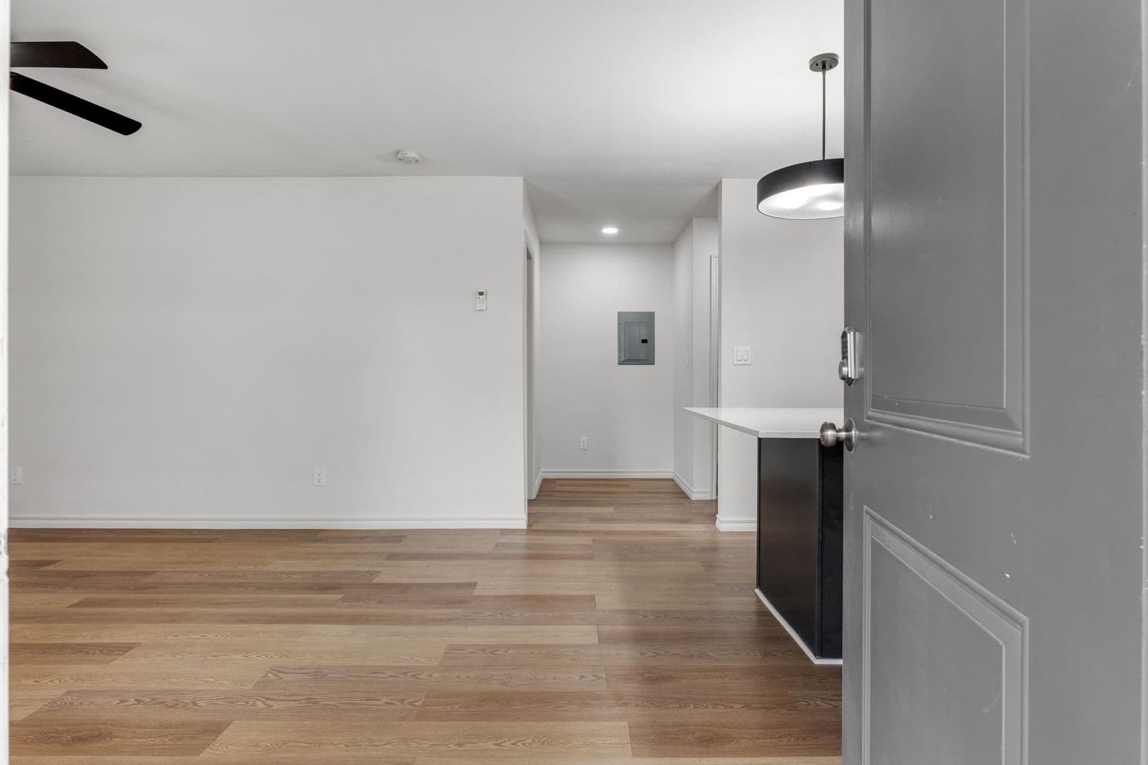 Tulsa Apartment: 7845 E 49th St