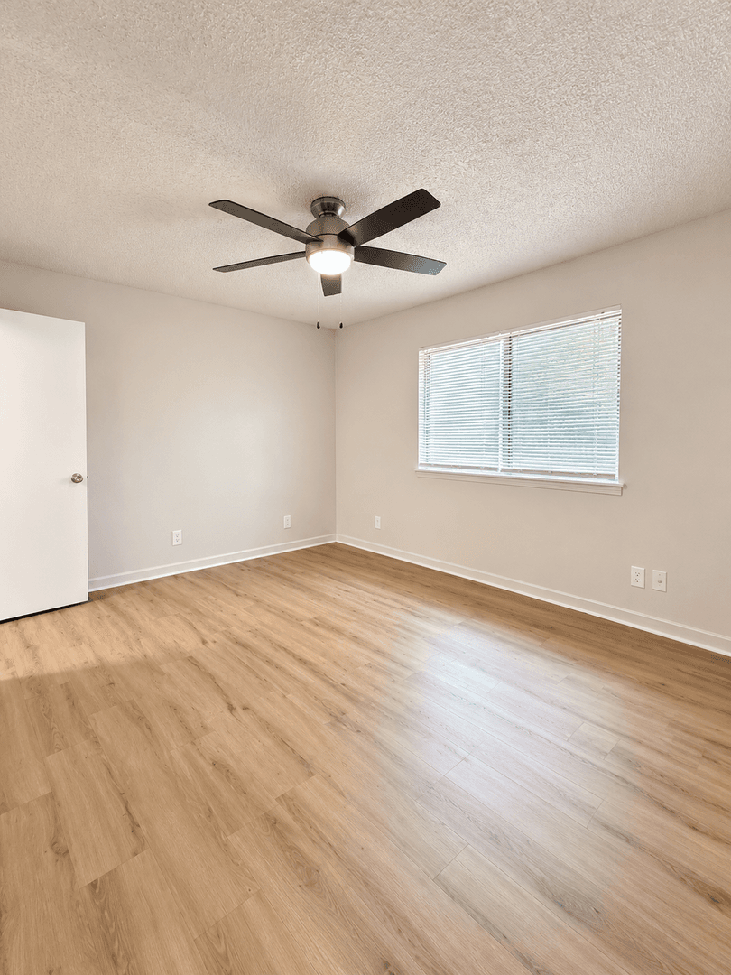 Tulsa Apartment: 6602 S Zunis Ave