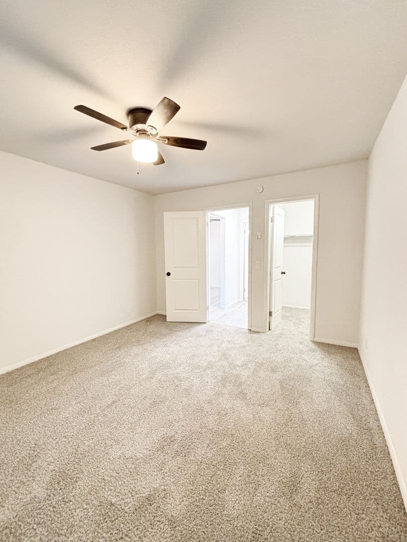 Tulsa Apartment: 7845 E 49th St