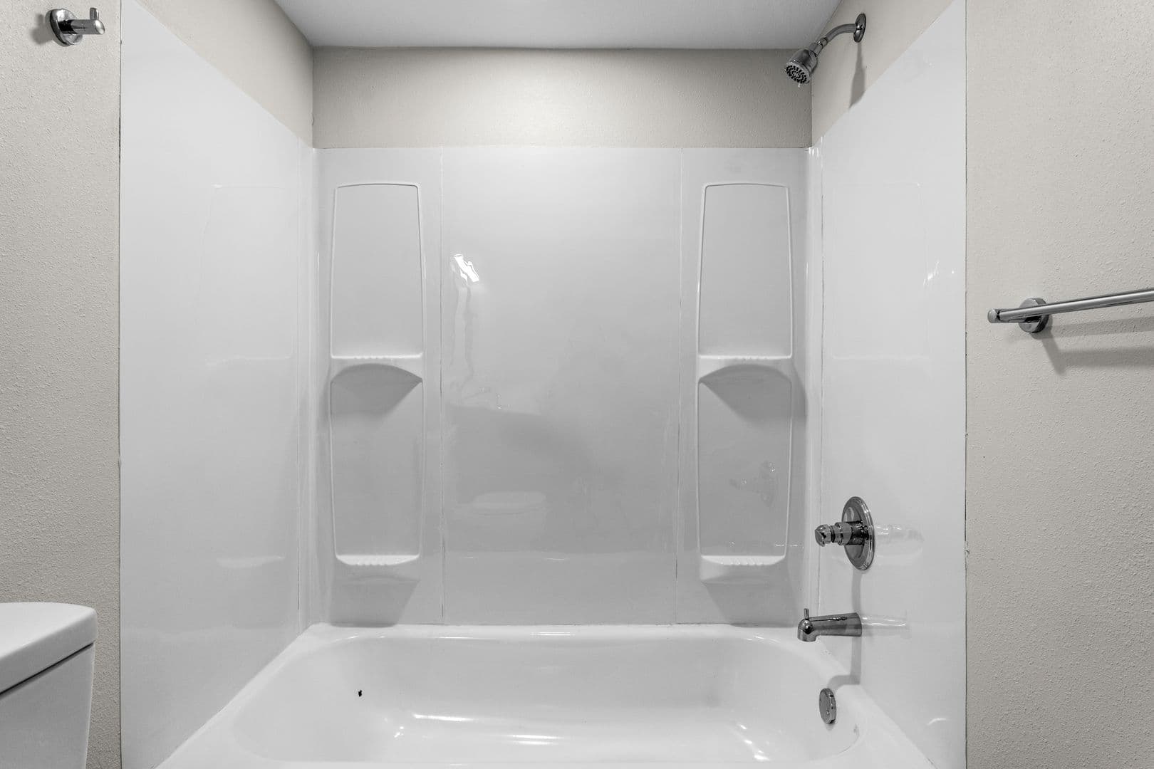 Tulsa Apartment: 10951 E 23rd St