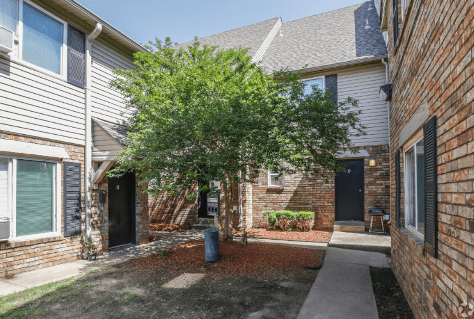 Tulsa Apartment: 8026 E 4th Place