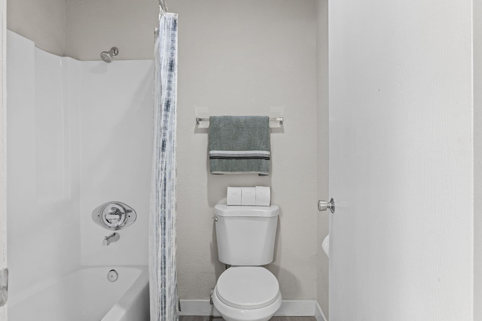 Tulsa Apartment: 8181 E. 41st Street