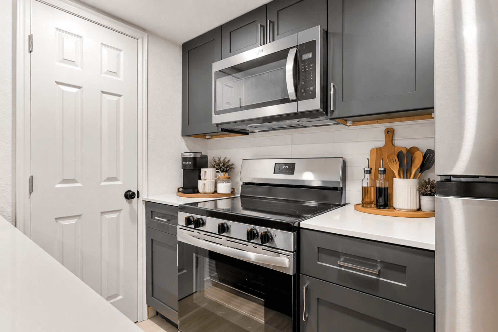 Tulsa Apartment: 10951 E 23rd St