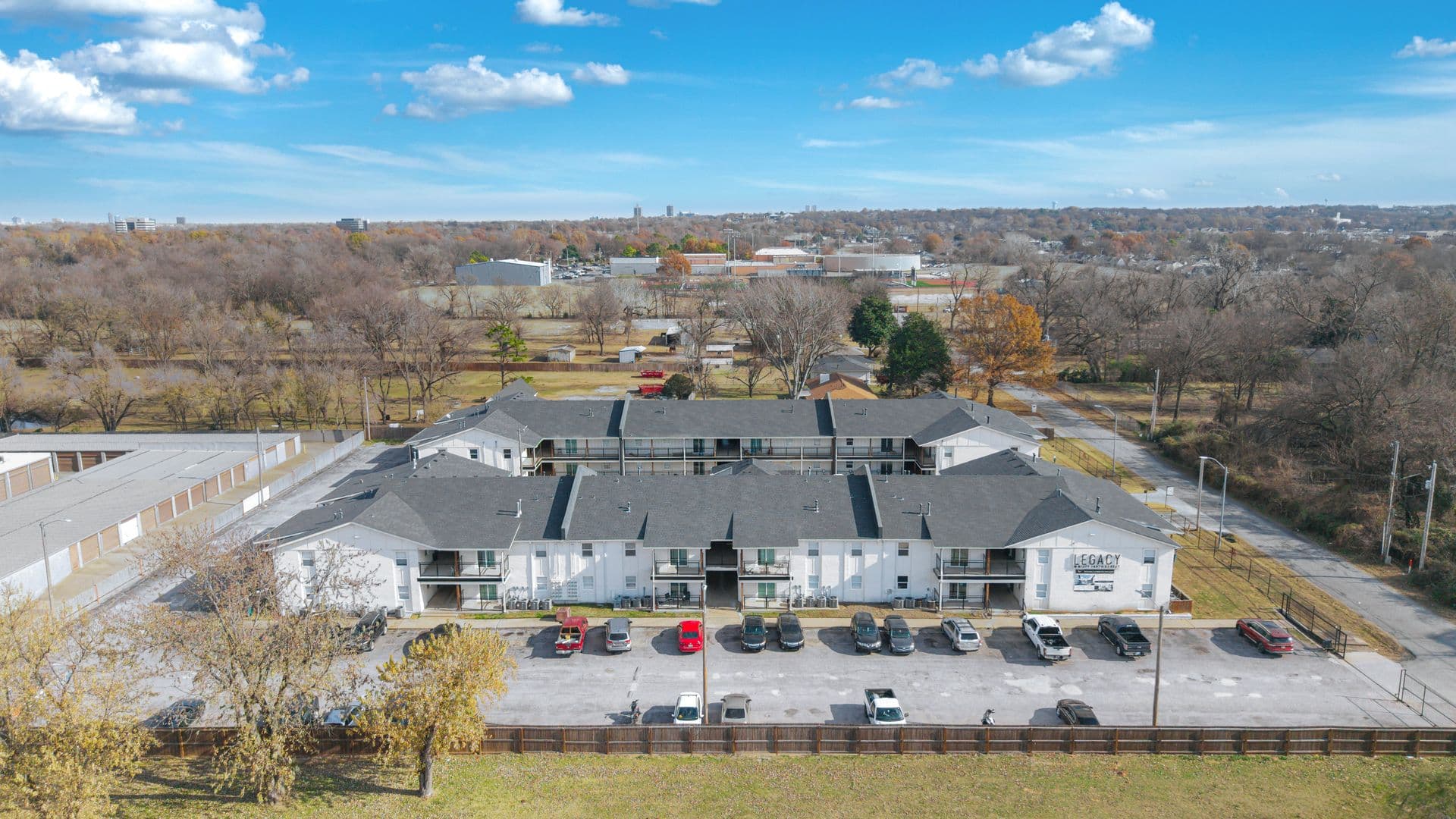 Tulsa Apartment: 1329 E 64th St