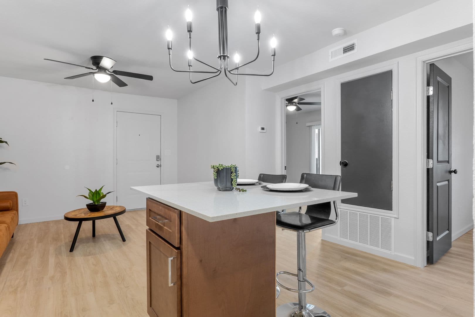 Tulsa Apartment: 1329 E 64th St