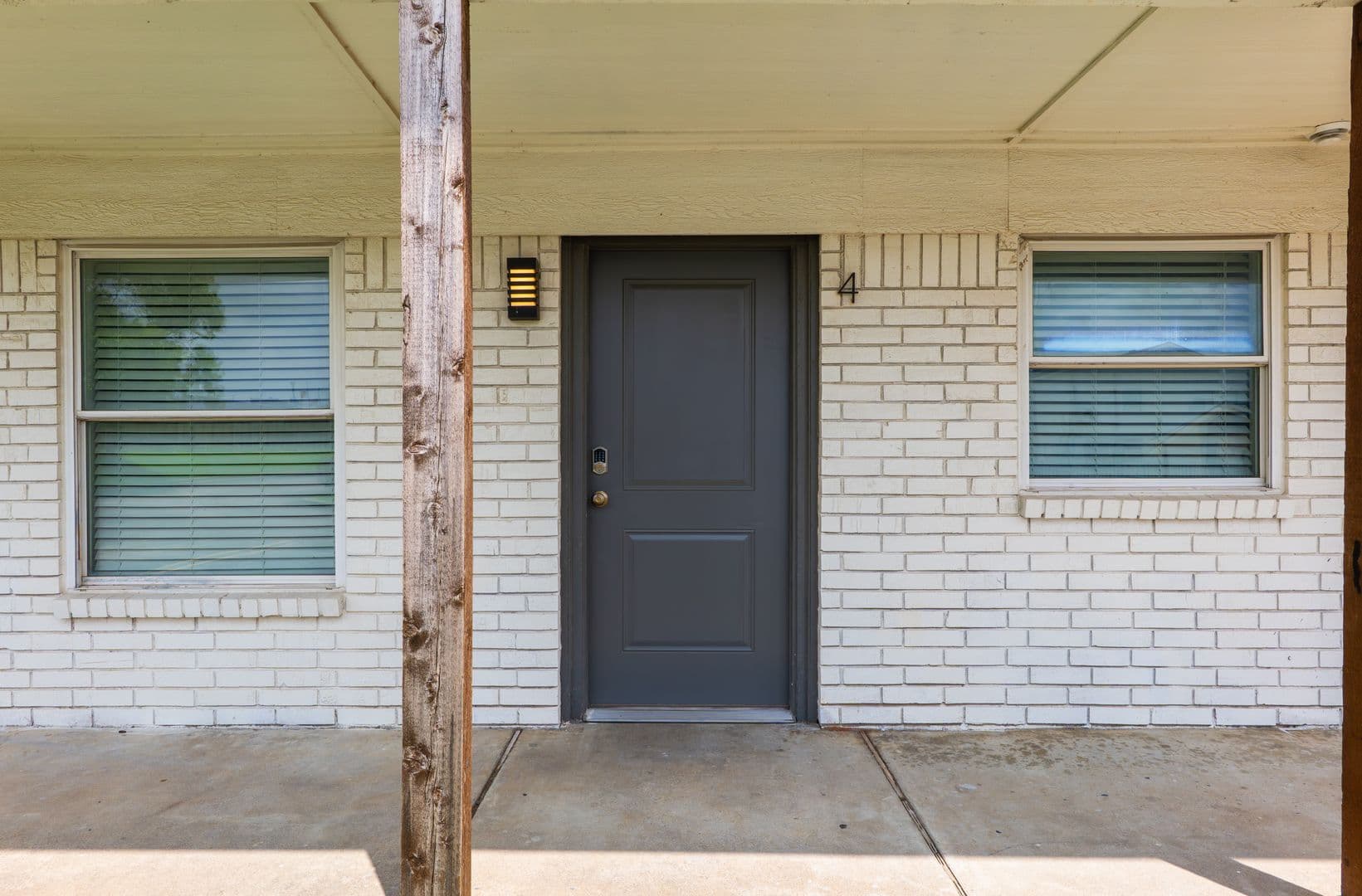 Tulsa Apartment: 7845 E 49th St