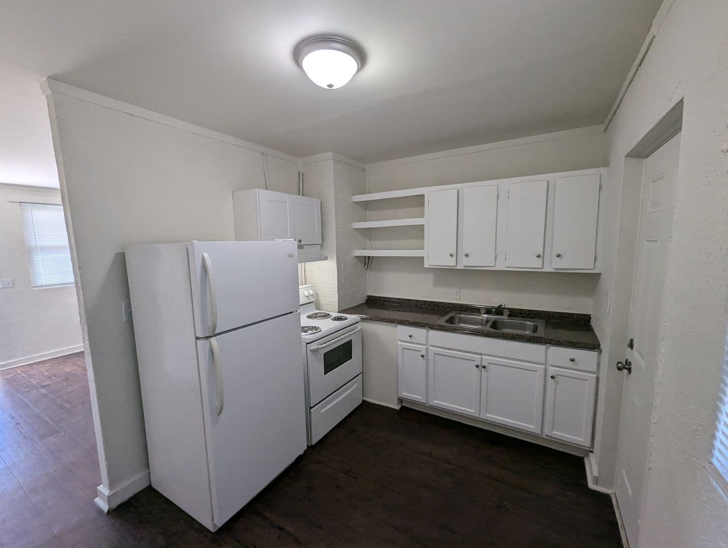 Chester Apartment: 113 Mill Street