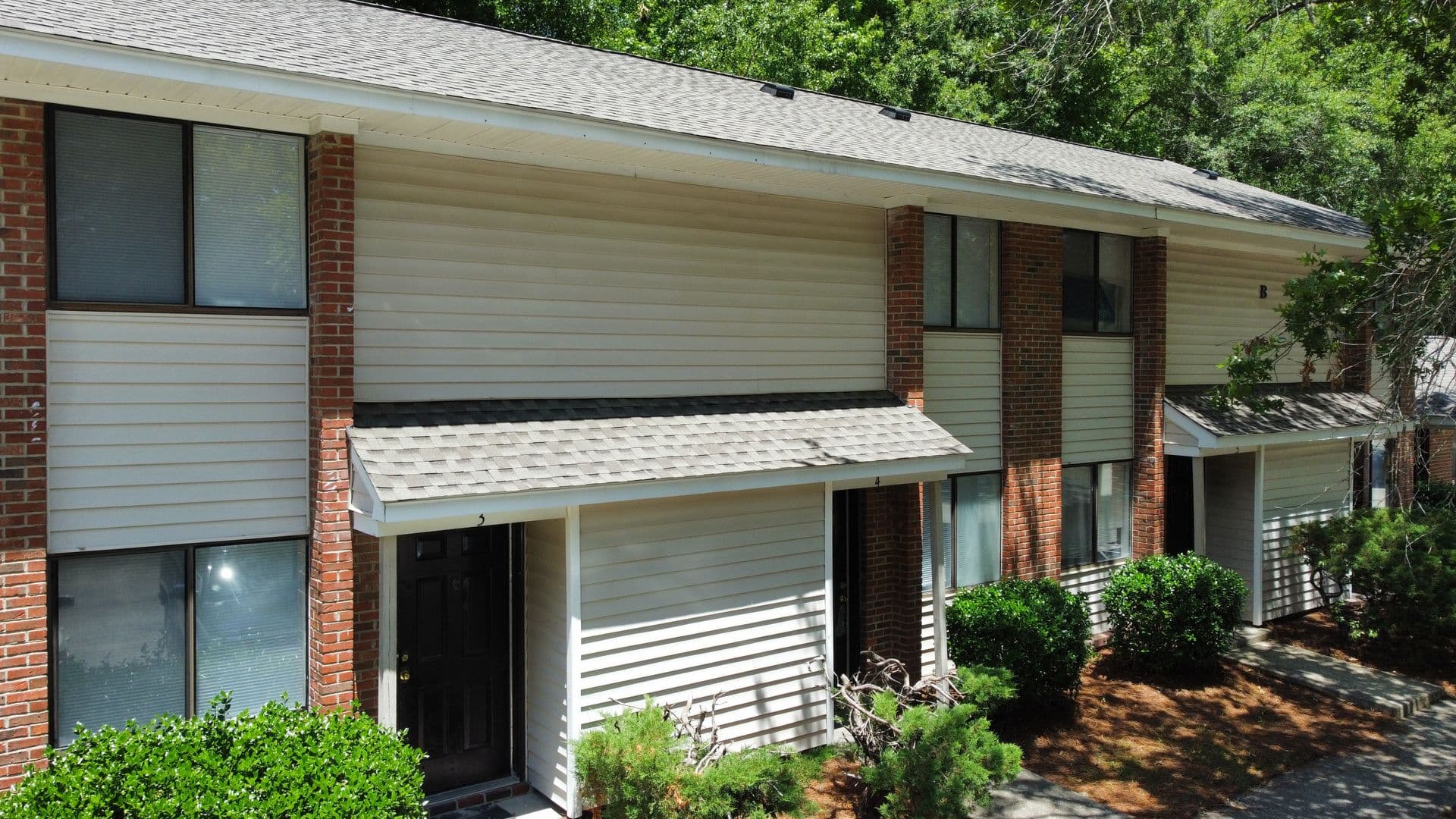 Hartsville Townhome: 236 Swift Creek Rd