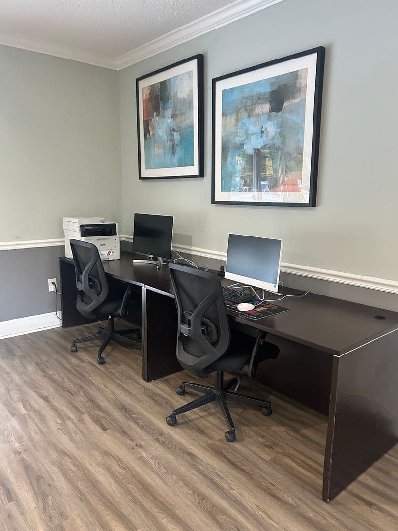 Columbia Apartment: 504 S Beltline Blvd.