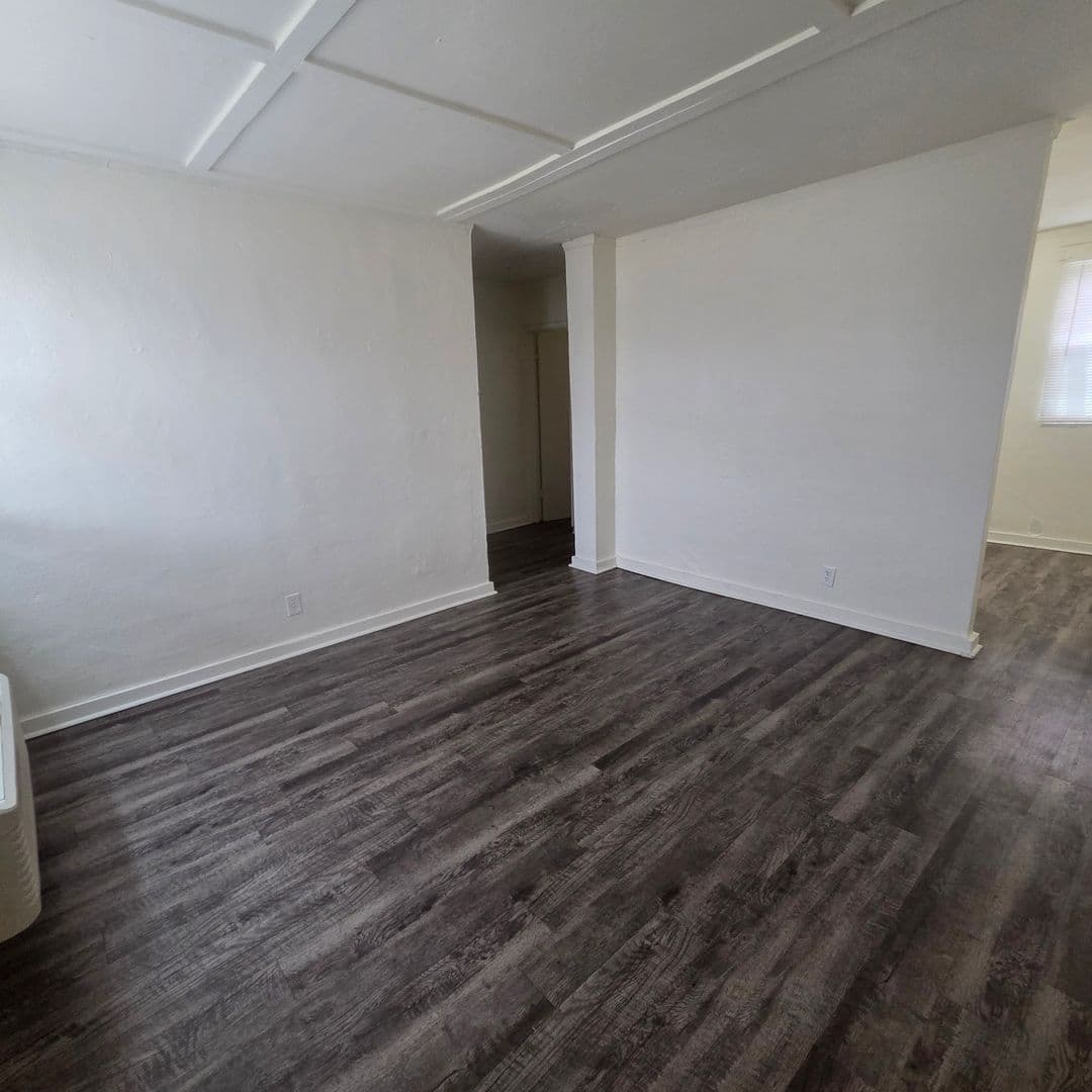 Chester Apartment: 113 Mill Street