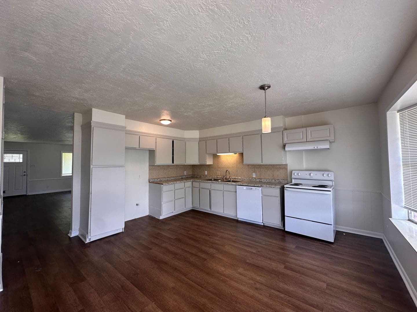 Lake Charles Townhome: 2509 Oak Park Blvd