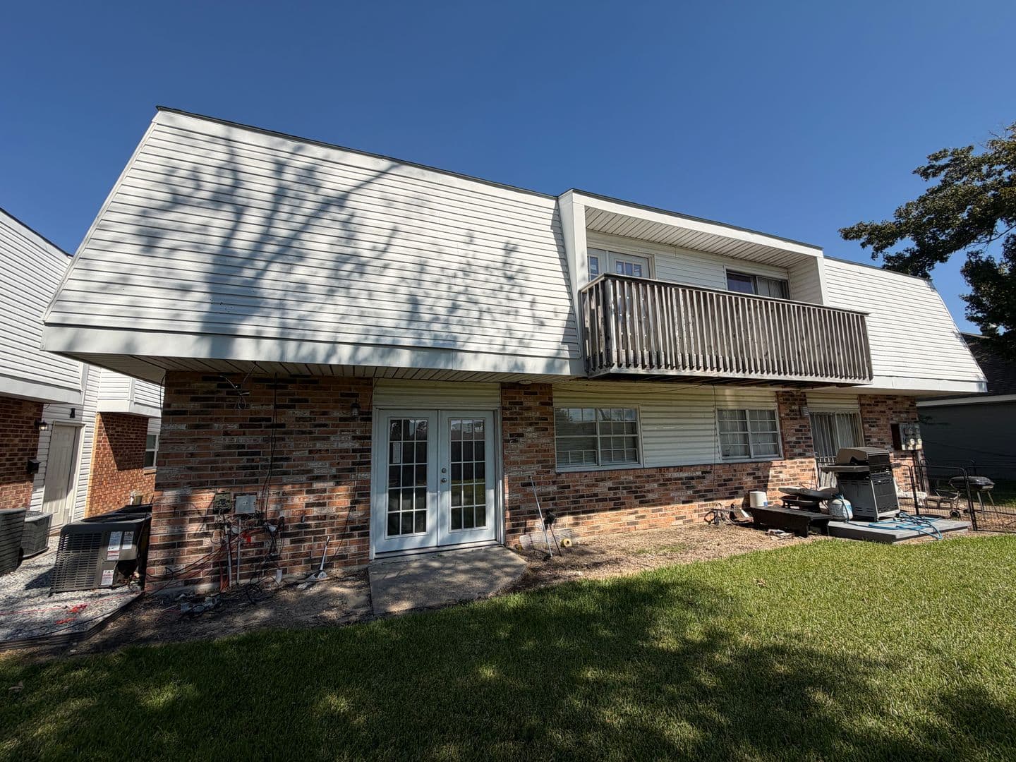 Lake Charles Apartment: 1043 Deesport St