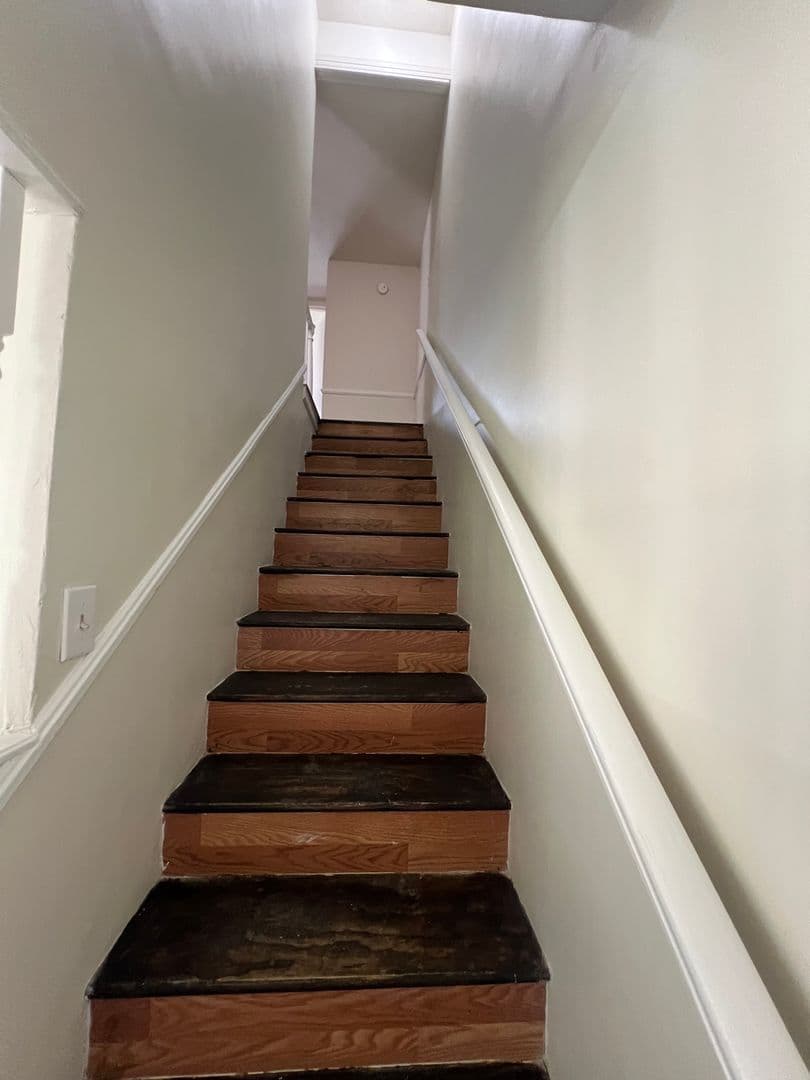 Lake Charles Townhome: 2509 Oak Park Blvd