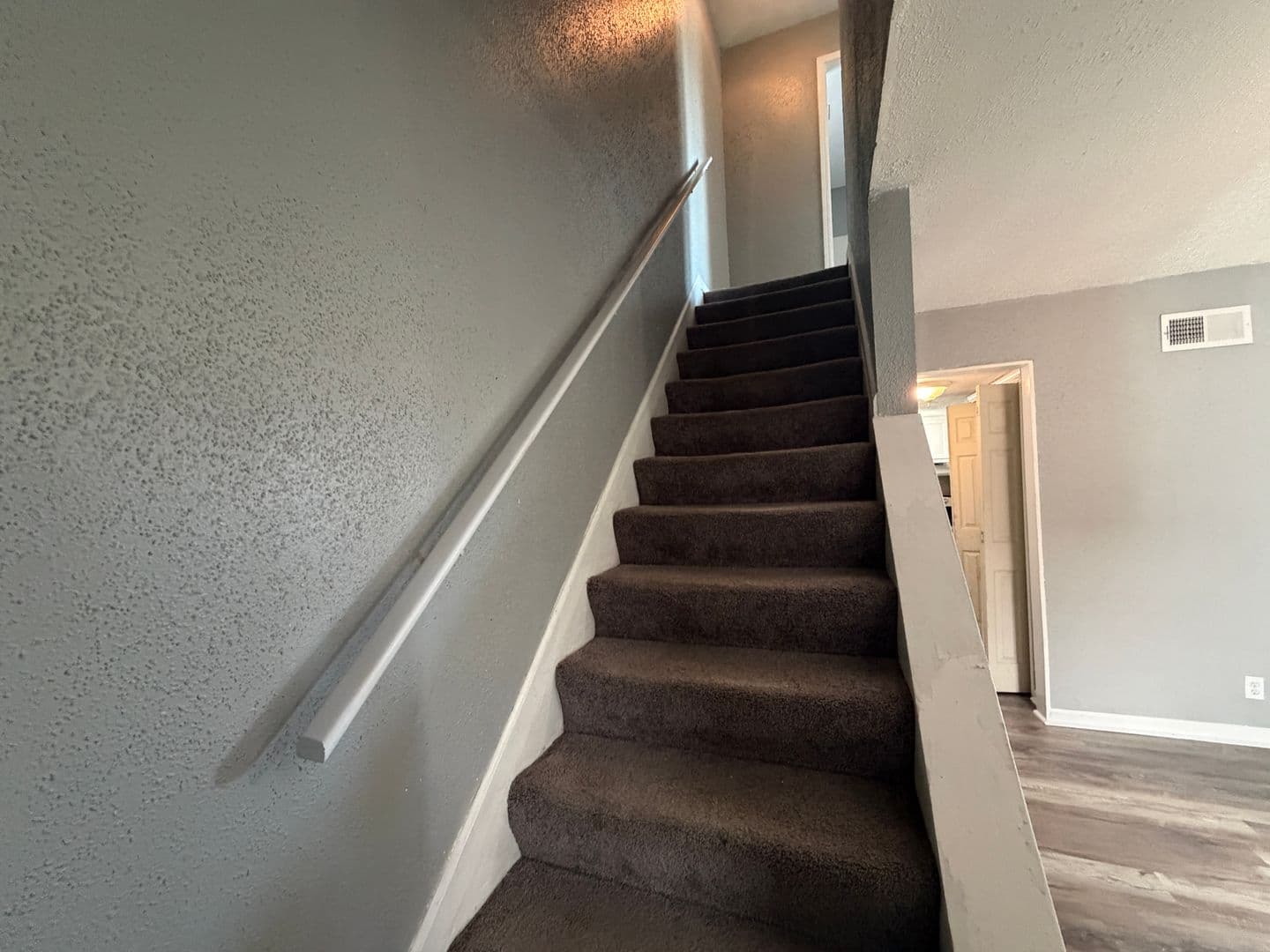 Lake Charles Apartment: 1043 Deesport St