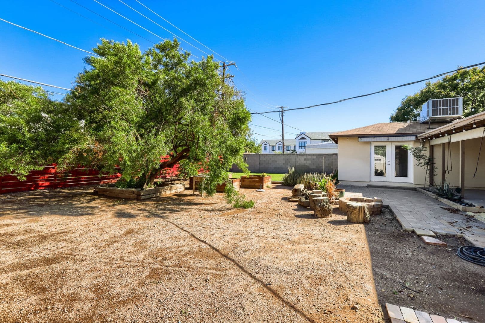 Phoenix House: 5514 E. Thomas Rd.