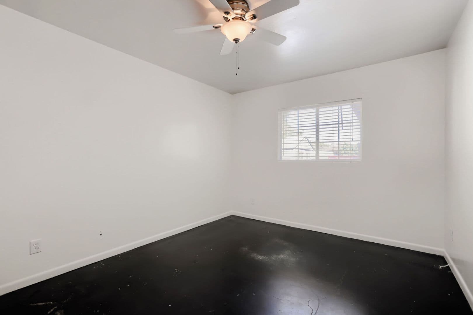 Phoenix House: 5514 E. Thomas Rd.