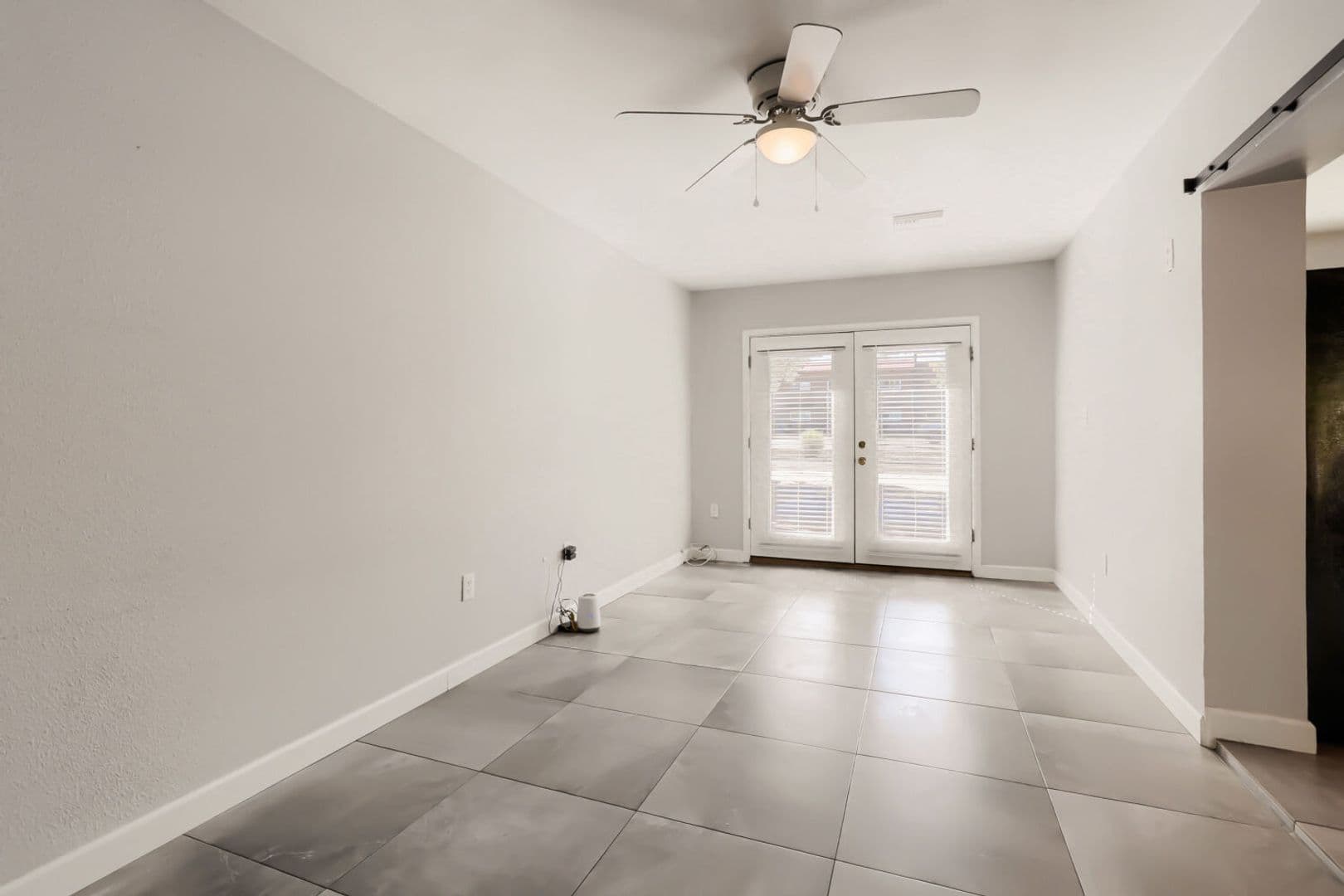 Phoenix House: 5514 E. Thomas Rd.