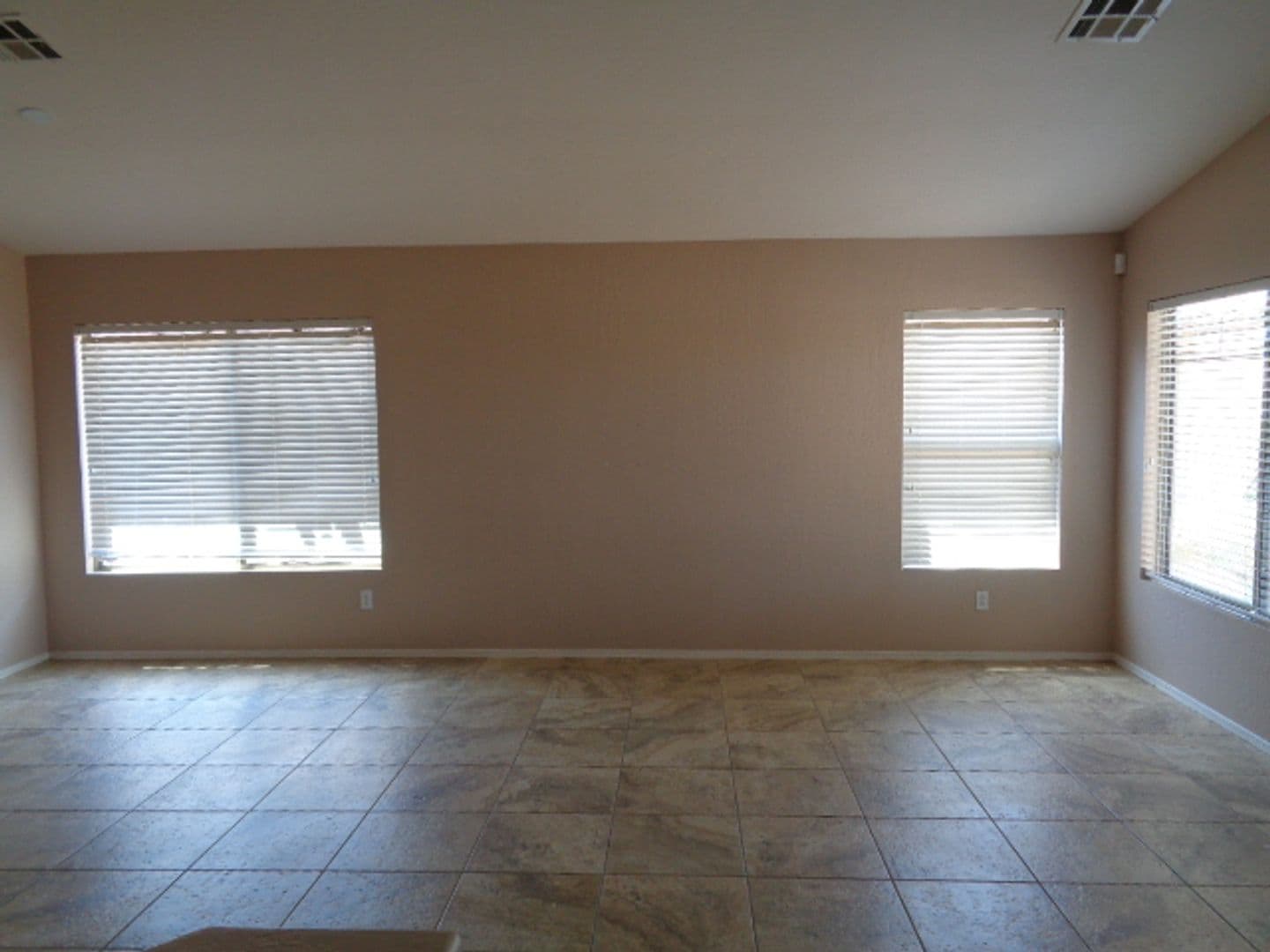 Laveen House: 5219 W. Desert Lane