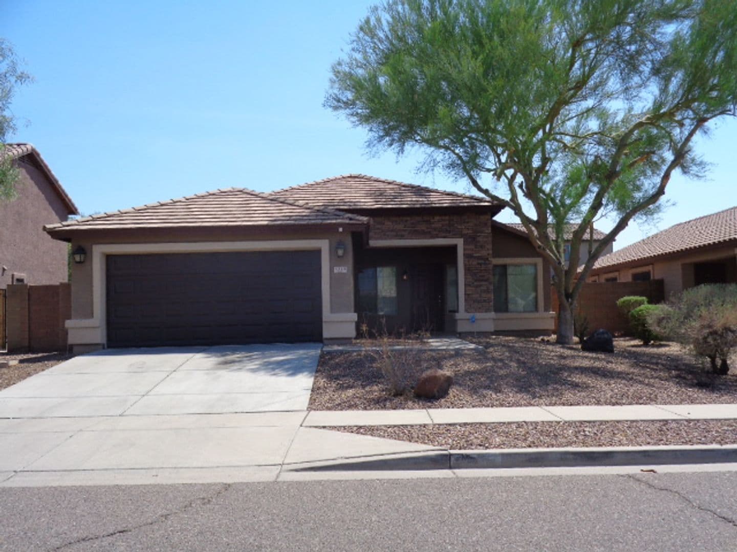 Laveen House: 5219 W. Desert Lane