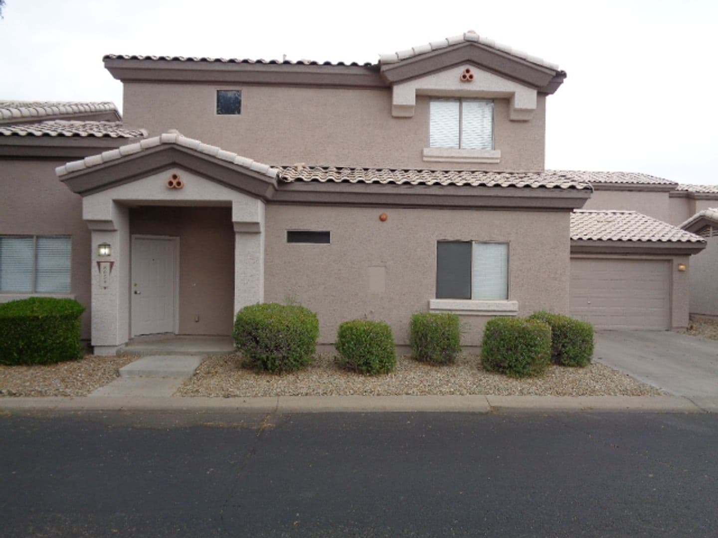 Peoria House: 8054 W Zoe Ella Way