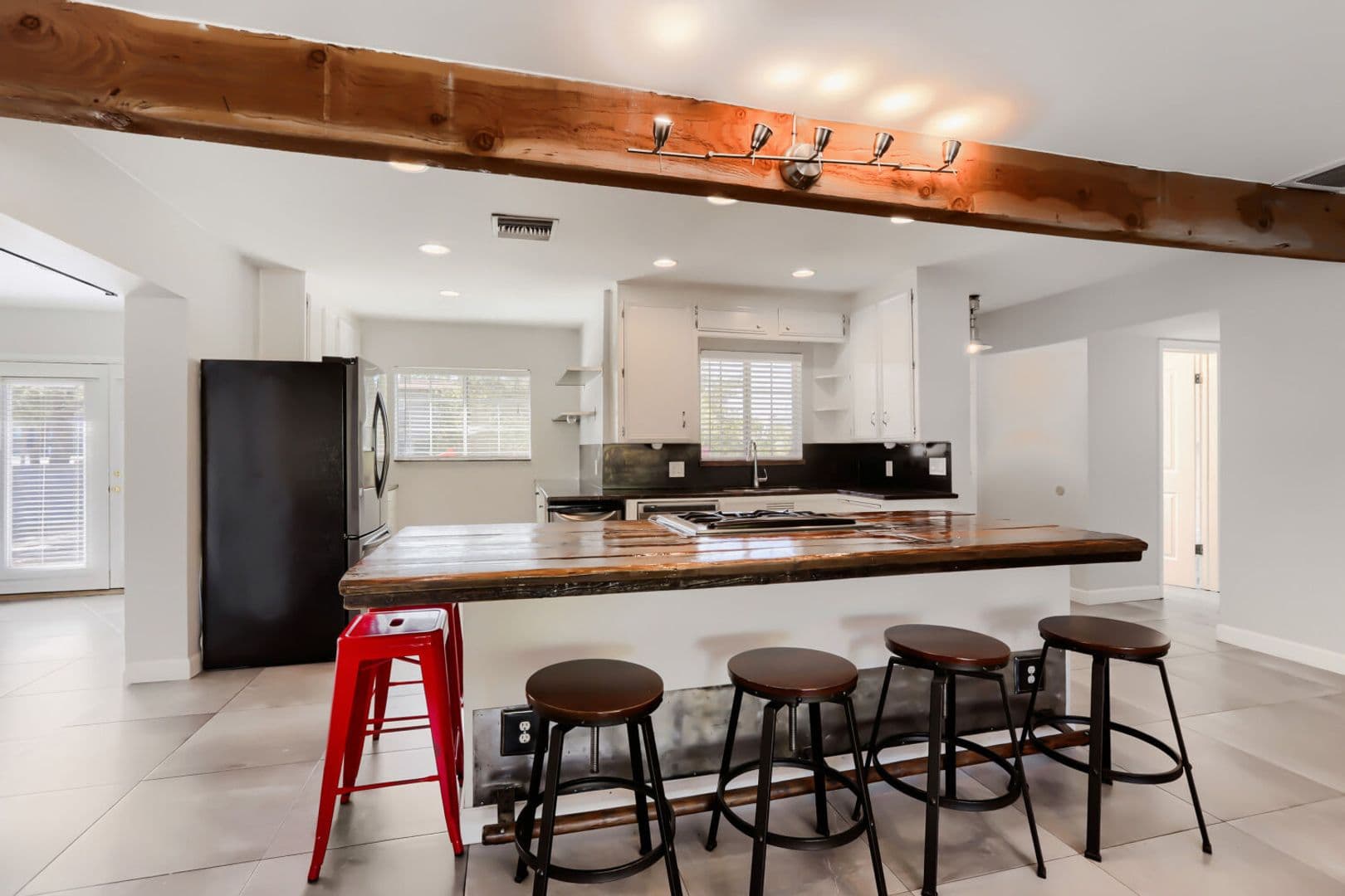 Phoenix House: 5514 E. Thomas Rd.