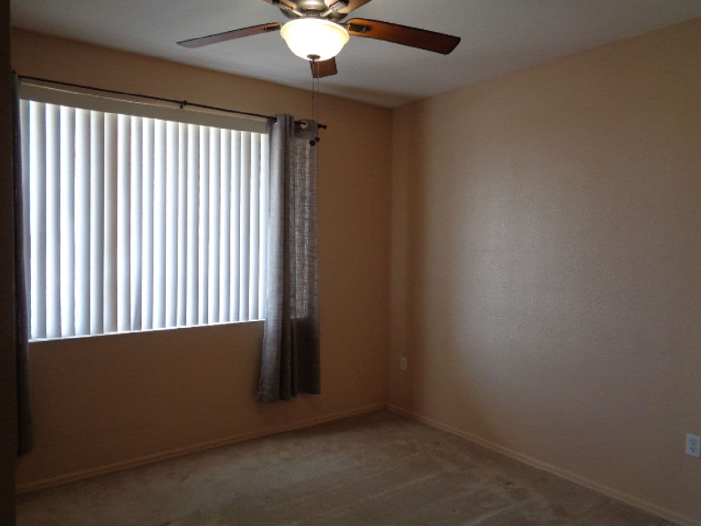 Phoenix House: 5401 E. Van Buren St. #3011