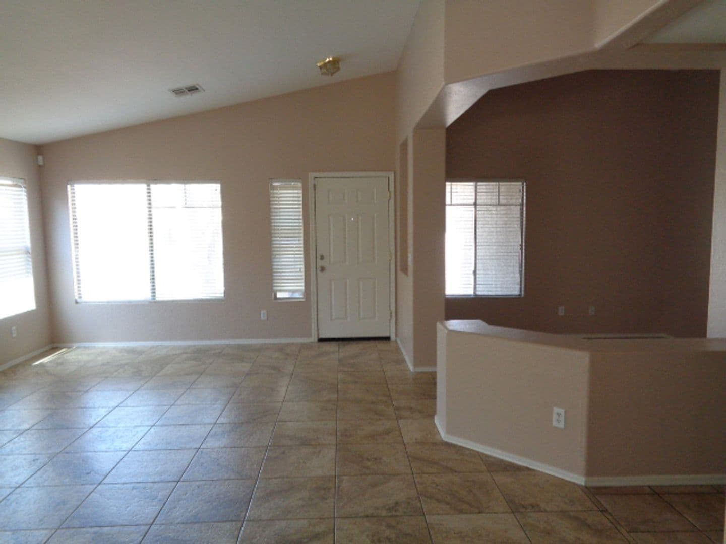 Laveen House: 5219 W. Desert Lane