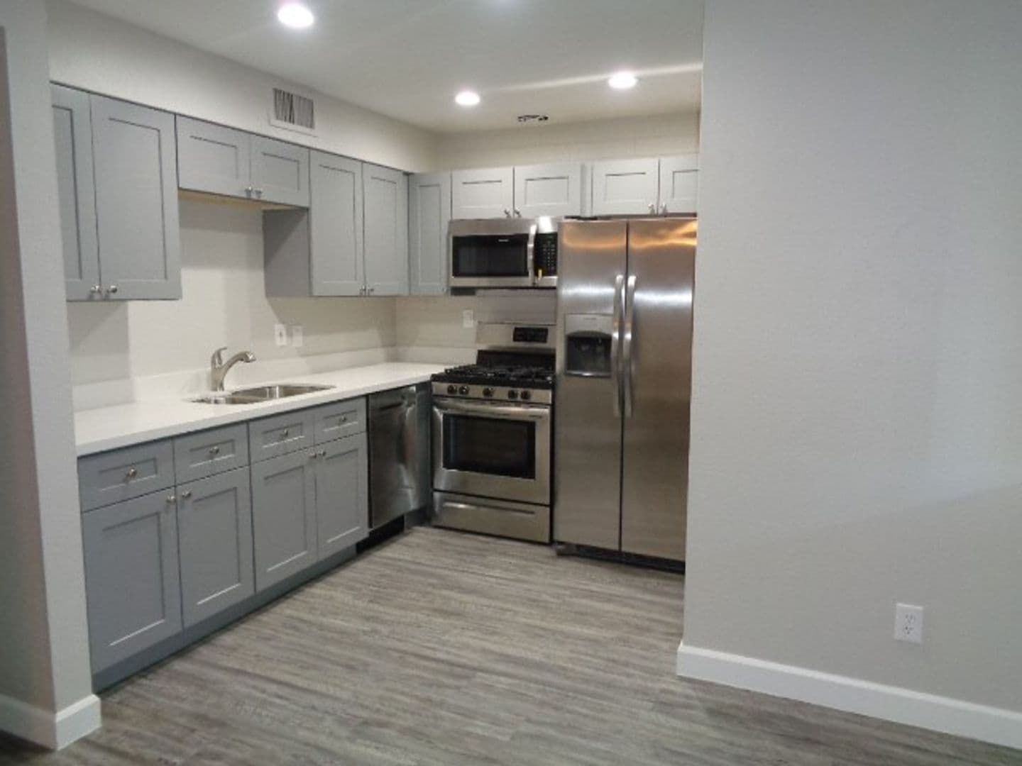 Scottsdale Apartment: 3220 N. 68th St.