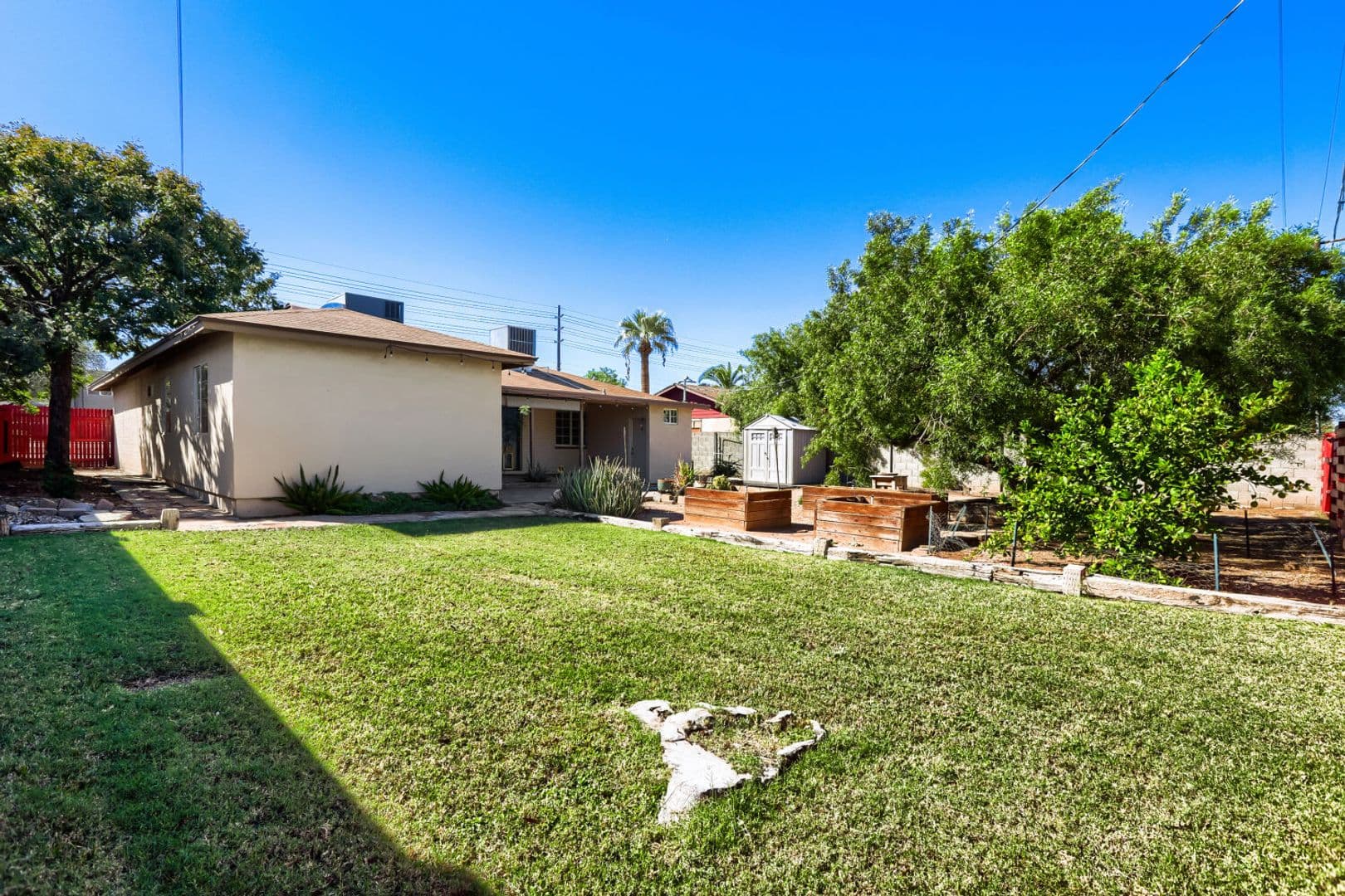 Phoenix House: 5514 E. Thomas Rd.