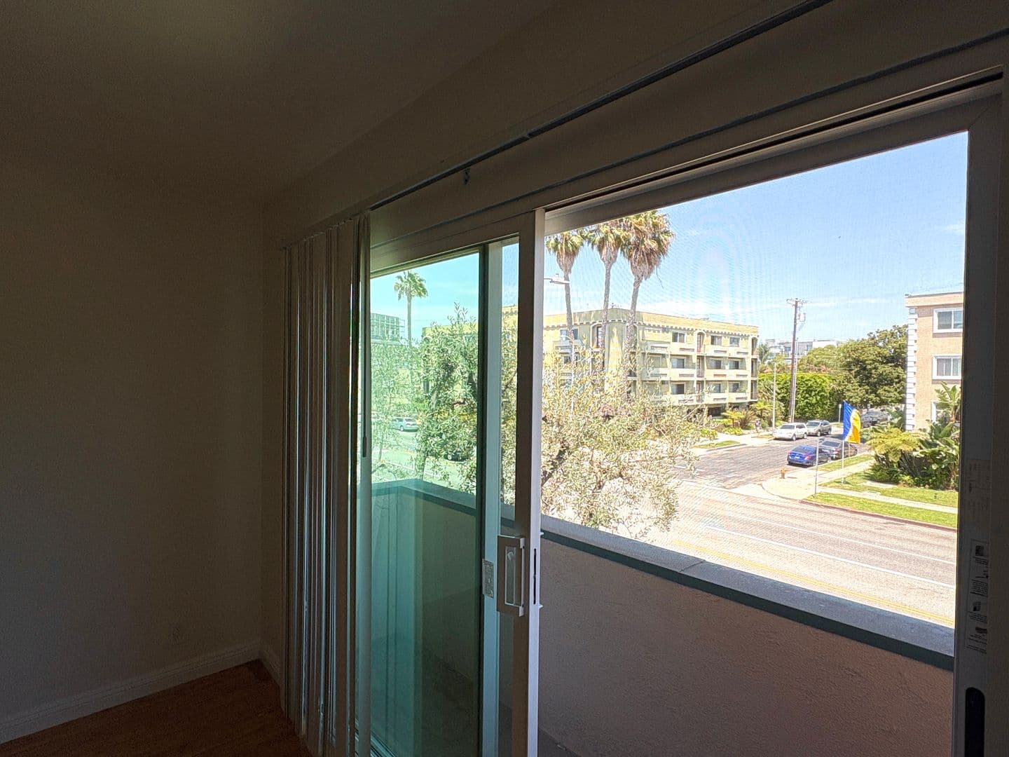 Los Angeles Apartment: 2445 S. Barrington Avenue