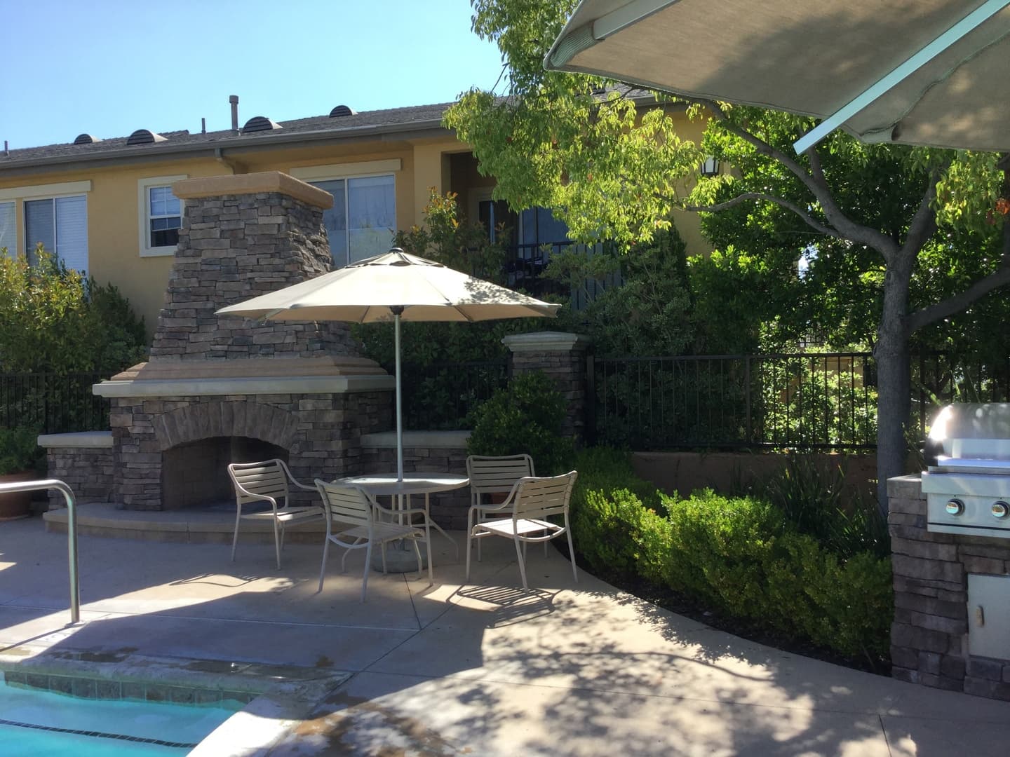 Santa Clarita House: 20000 Plum Cyn Rd #826