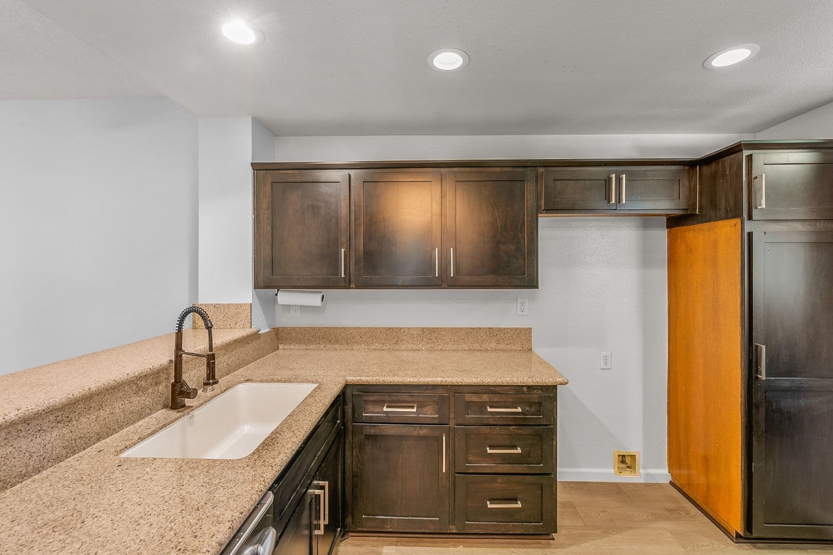 Valencia House: 25841 McBean Pkwy #2
