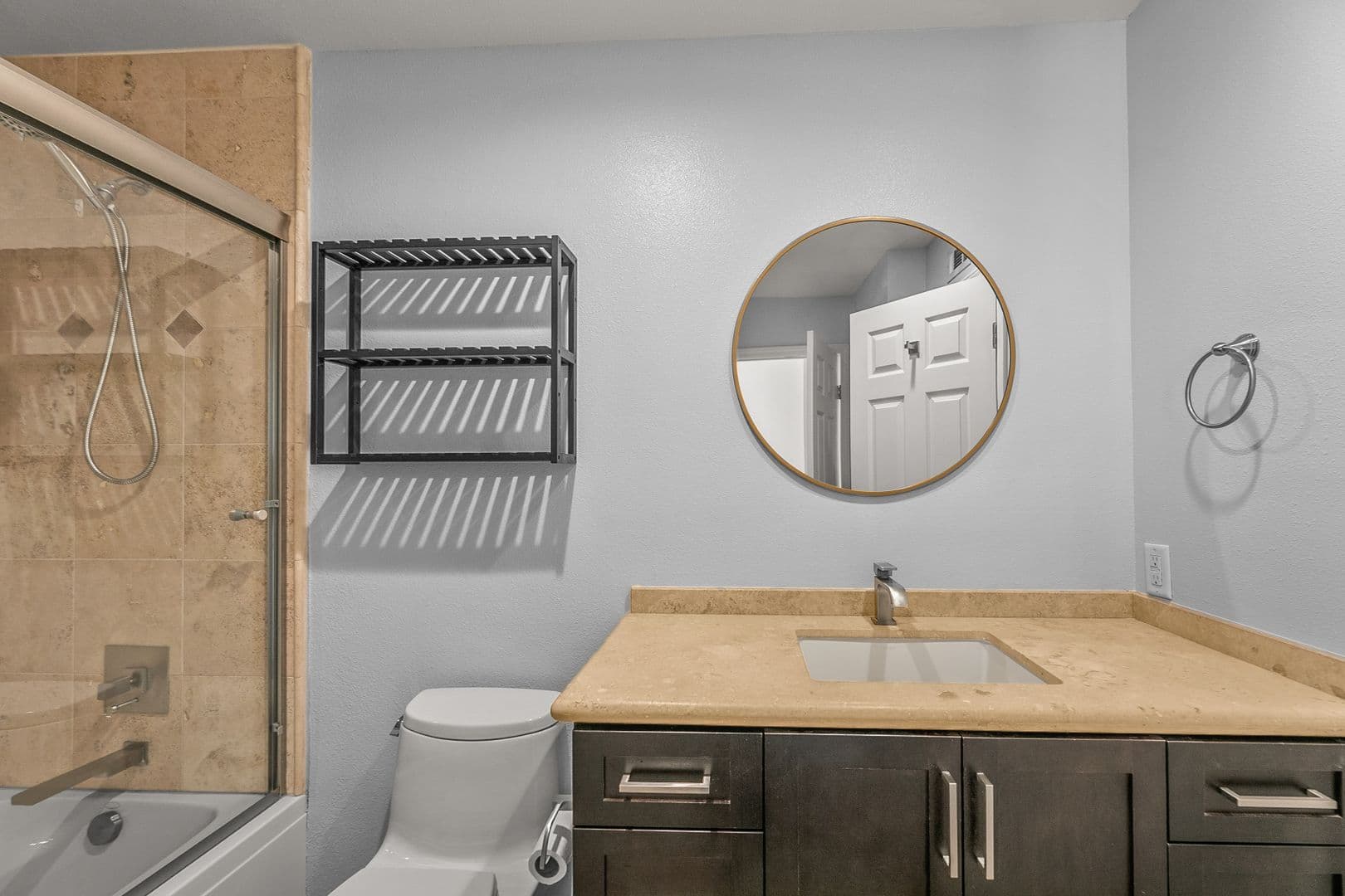 Valencia House: 25841 McBean Pkwy #2