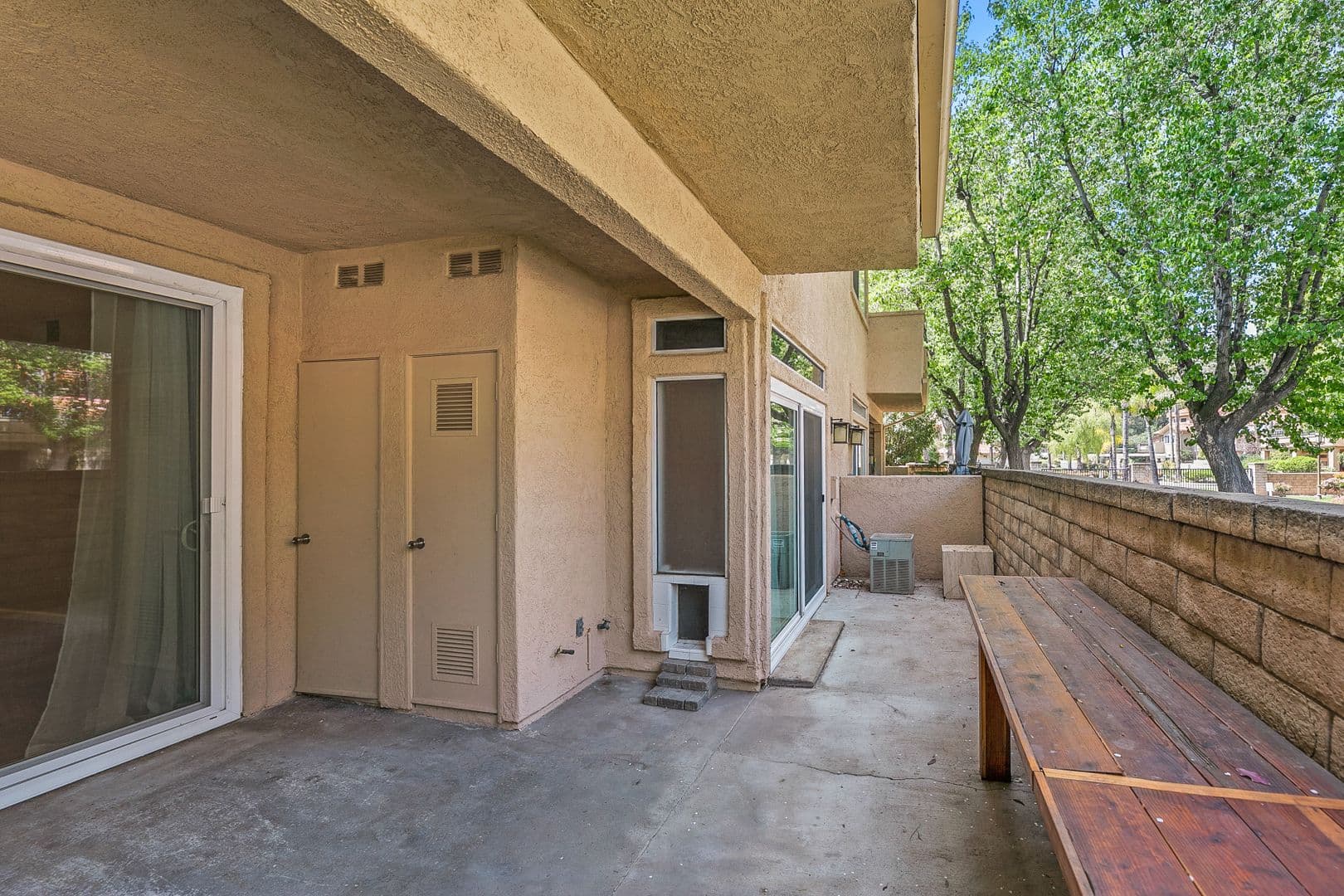 Valencia House: 25841 McBean Pkwy #2