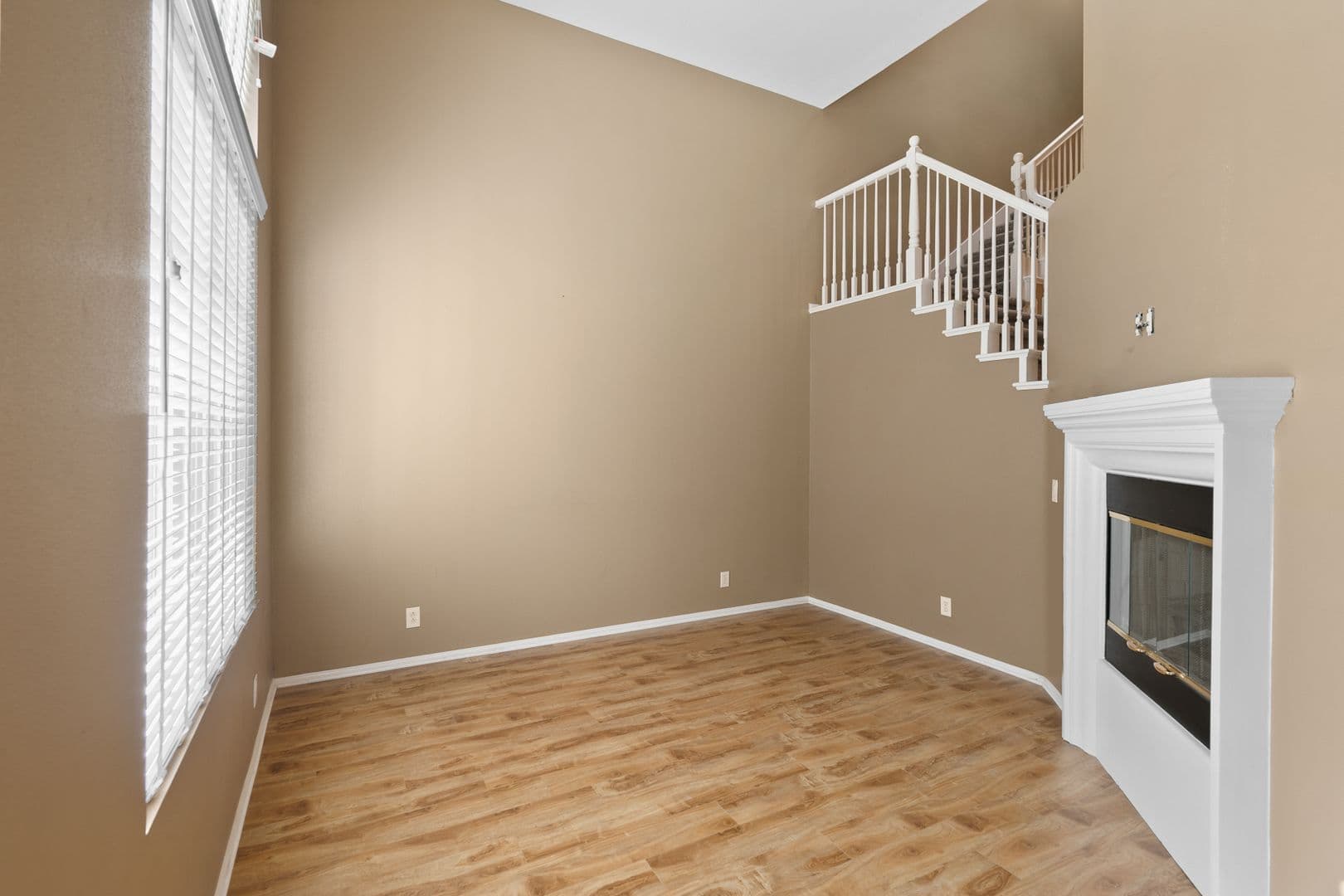 Valencia House: 26820 Marina Point Lane #2