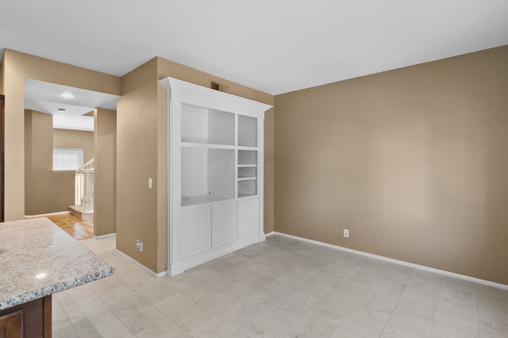Valencia House: 26820 Marina Point Lane #2