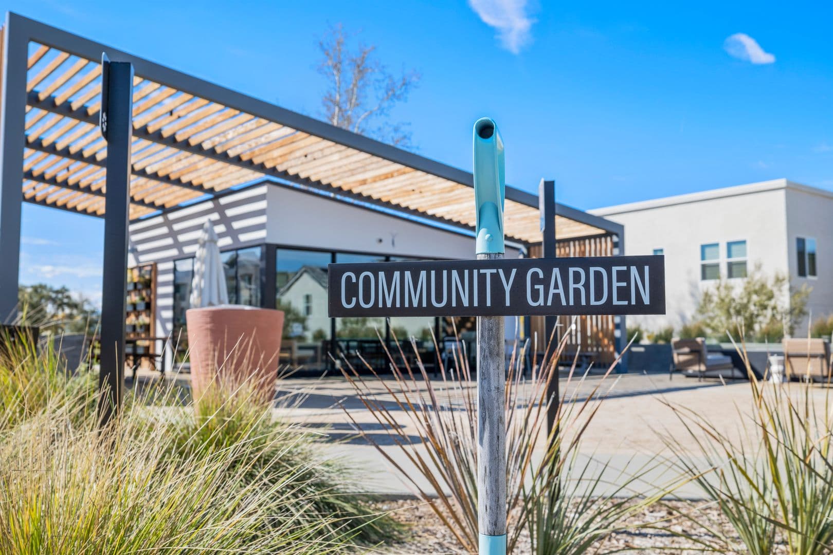 Valencia House: 27105 Valley Oak